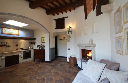 Baiano House | Il Barbacane,nice small house with pool, small doesn’t mean small,but beautiful