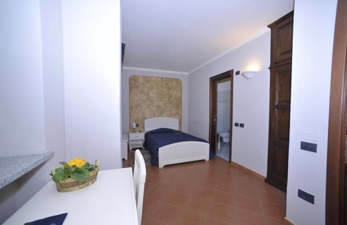 Montegrosso dʼAsti Hotel | Il Borgovecchio Hotel Ristorante