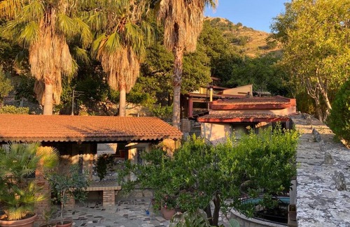 Motta San Giovanni House | Il casale del Vecchio Borgo