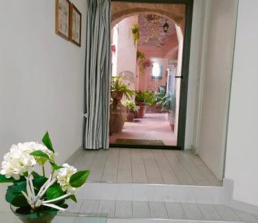 Trevi House | Il CORTILETTO Casa Vacanza Trevi