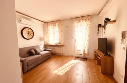 Barriera Vecchia-San Giacomo Apartment | IL DANDY appartamento con parcheggio