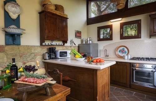 Palaia Villa | Il Fienile 4 Emma Villas