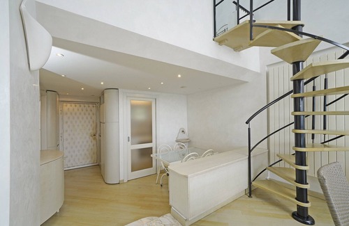 Padenghe sul Garda Apartment | Il Melagrano A12 by Wonderful Italy