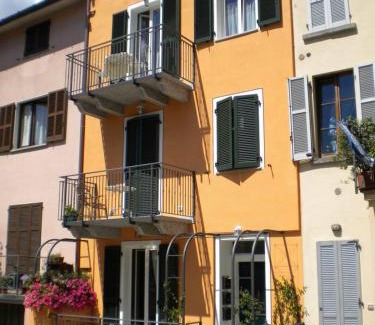 Santa Maria - Rezzonico Apartment | Il Nido