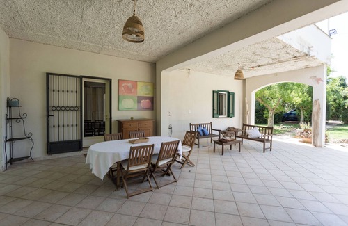 Pescia Romana Apartment | Il Patio: Apartment with pool, garden, parking, WiFi, Pets Allowed