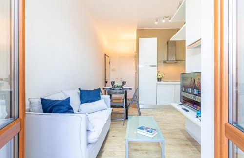 Vimercate Apartment | Il quadrato blu