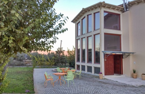 Galaxidi Apartment | ILIA ART SUITES & ESTATE