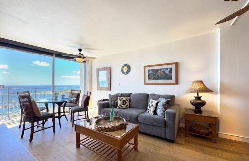 Waikiki Apartment | Ilikai Marina 1BR Condo, Ocean View Haven