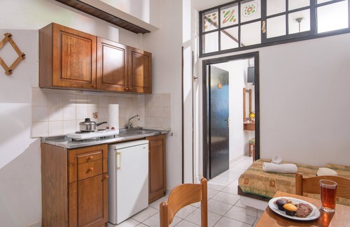 Hersonissos Centre House | Iliostasi Beach Apartments
