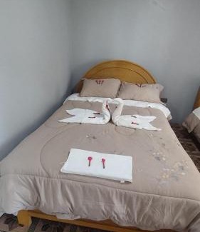 Isla Amantani House | Illariywasi Homestay Comunidad Pueblo Isla Amantani
