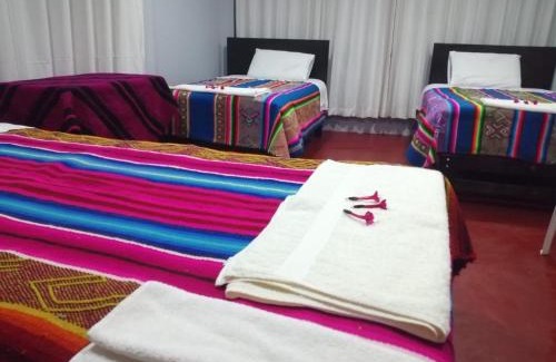 Isla Amantani House | Illariywasi Homestay Comunidad Pueblo Isla Amantani