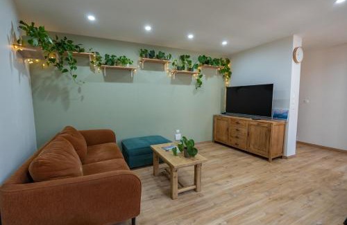 Ault House | Iluka