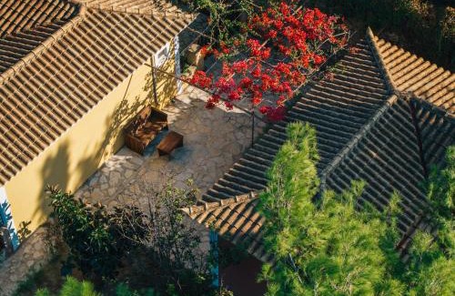 Alonia House | Ilyessa Cottages