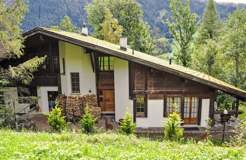 Grindelwald Apartment | Im Chehr by Interhome