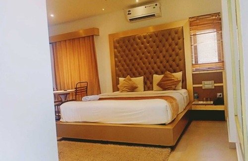 Mahadevpet Hotel | Imarat Hotel