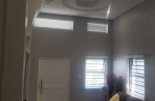 Bloubergstrand House | IMMACULATE 3 BED HOUSE WITH TRANQUILITY. 5 MINUTES TO THE BEACH.