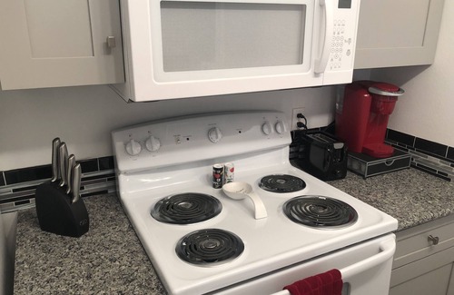 Rustic Hills Condo | Immaculate cute condo in the beautiful mountainous town of Colorado Springs