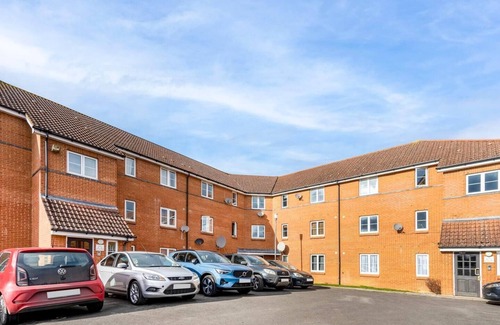 Welwyn Garden City Apartment | Immaculate 2-Bed Apartment in Welwyn Garden City