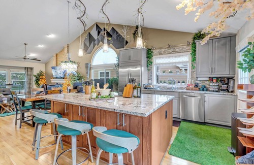 Lakewood House | Immersive Spa Retreat - A Fantasy Smart House