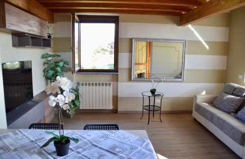 Cenate Sotto Apartment | Immerso nel verde 4 posti letto