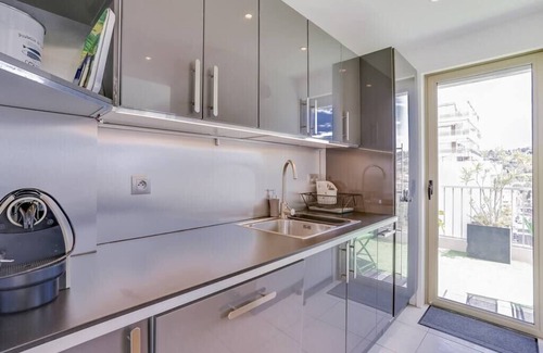 Carnot Apartment | Immogroom - Apartment with terrace - A C - Parking