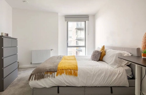 Wembley Central Apartment | Impeccable 2-Bed Apartment in Wembley