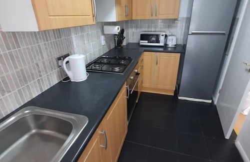 Thamesmead House | Impeccable 2-Bed House in Thamesmead London