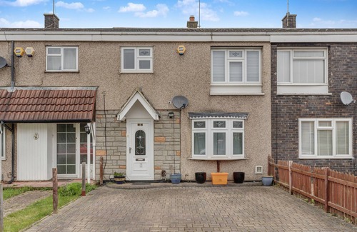 Basildon House | Impeccable 3-Bed House in Basildon