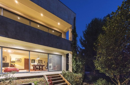Santa Cruz do Douro House | Impeccable 5 Bed House in Santa Cruz do Douro