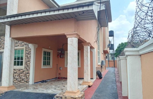 Benin City House | Impeccable , modern House in Benin City, Nigeria