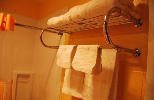 Cortland Hotel | Imperial Motel