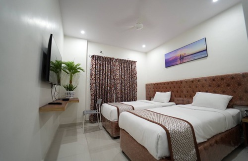 Gachibowli Hotel | Imperial Suites Inn