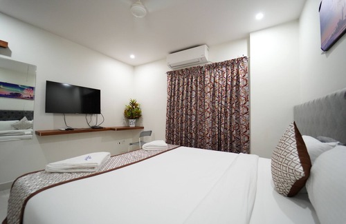 Gachibowli Hotel | Imperial Suites Inn