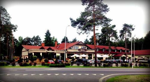 Firlej Hotel | Imperium - Hotel Restauracja