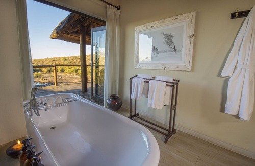 Madikwe Game Reserve Cabin | Impodimo Game Lodge