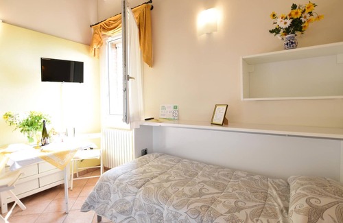 Porotto Apartment | In a quiet location, outside Porotto, this compact vacation apartment welcomes you.