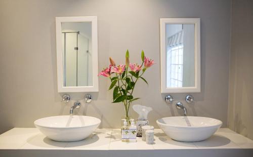 Montagu House | In Abundance Guest House