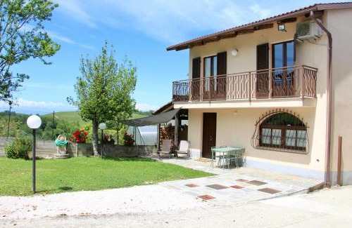 Monforte d'Alba House | In Casetta