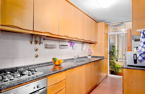 Sacramento Apartment | In Chiado, heart of Lisbon, the space and comfort of a family apartment.