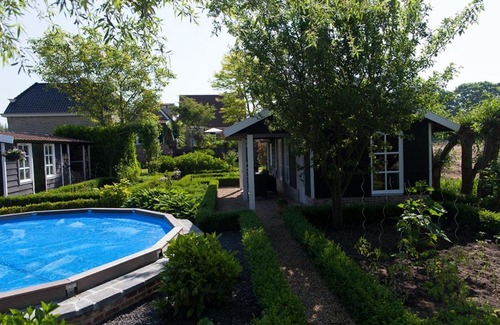 Municipality of Woensdrecht Bed & Breakfast | In d'Ouwe Vlaamse Schuur