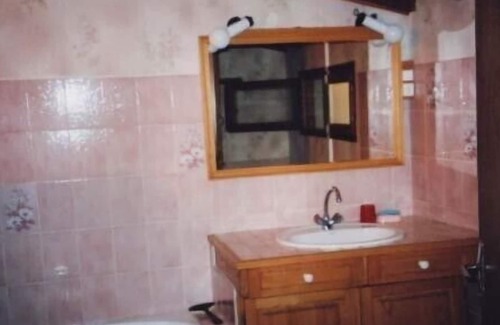 Sainte-Croix-Vallee-Francaise Cottage | Independent house in a country house wing 500 meters from the village.