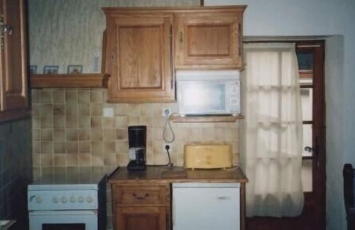 Sainte-Croix-Vallee-Francaise Cottage | Independent house in a country house wing 500 meters from the village.