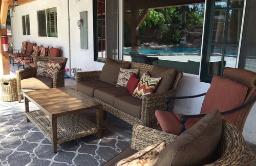 Southwest Anaheim House | In front the Anaheim Convention Center and 30 min walking distance to Disney.