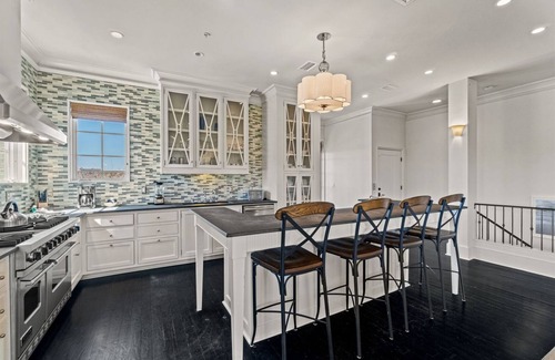 Rosemary Beach House | In Rosemary! Steps to Pool! Outdoor Oasis! Sleeps 18, Pets OK!