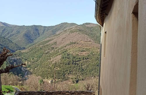Valleraugue House | In the Cévennes at the foot of Mont Aigoual, 1km 2 from Valleraugue in the Gard department