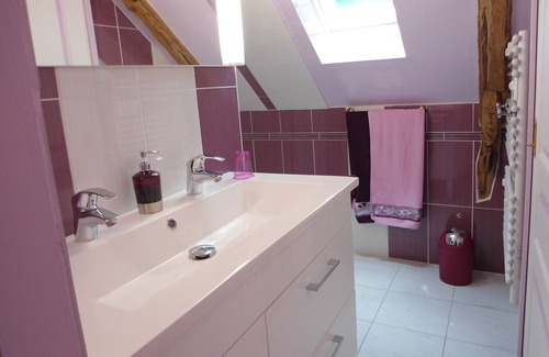 Salignac-Eyvignes Bed & Breakfast | In the heart of Périgord Noir, lovely suite with heated pool