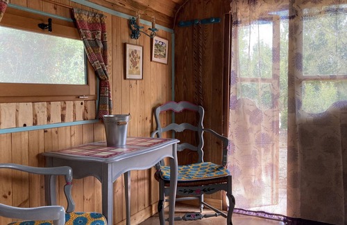 Arles Cabin | In the heart of a Manade