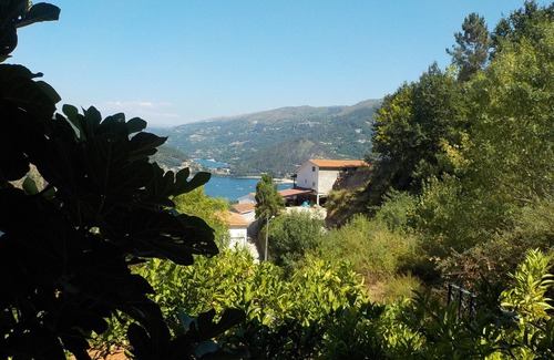 Rio Caldo House | In the heart of Geres, on the heights of Rio Caldo, near the lake of Caniçada