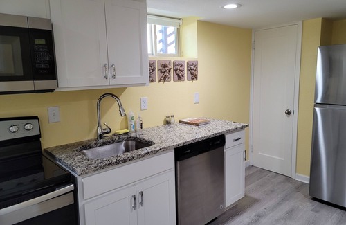 Kiteley House | In the Heart of Longmont ~ 15 Minutes to Boulder, Colorado