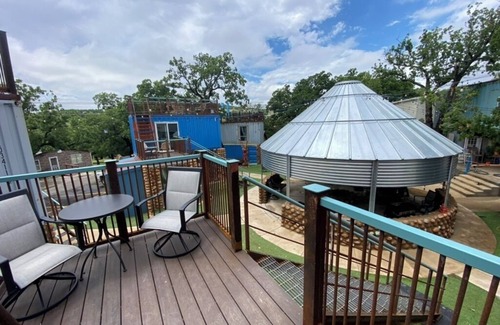 Medicine Park Apartment | In the Heart of Medicine Park, Outside the Apache Gate of Fort Sill. Fort Sill graduation stay.